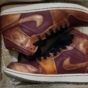 AIR JORDAN 1  BHM